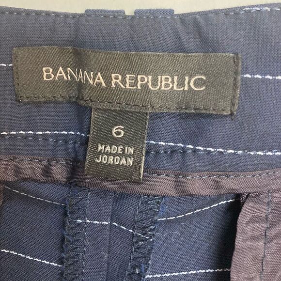 BANANA REPUBLIC Women’s Logan Crop Pants Sz 6 Pin Stripe Blue & White Ins 24.5” - Picture 9 of 12